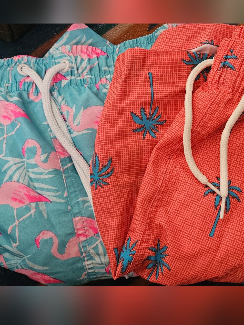 👨  Men's Tropical Wave Swimwear